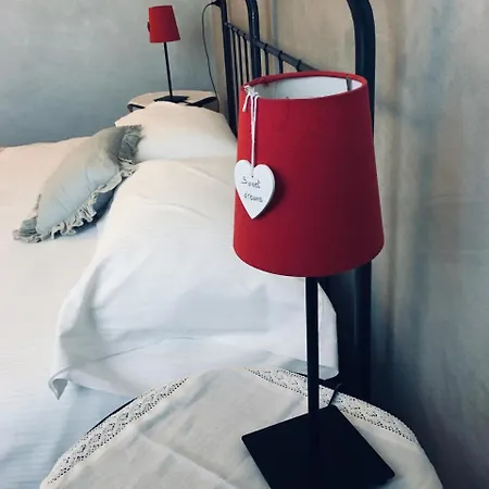 Alojamento de Acomodação e Pequeno-almoço Casa Chiara 4*